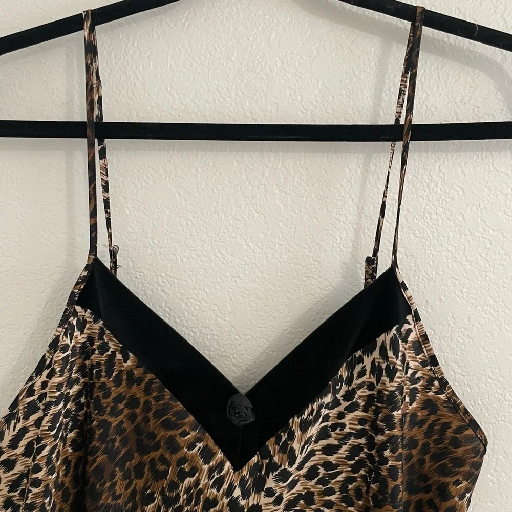 90’s Midi Leopard Animal Print Polyester Slip with velvet rose, size M
